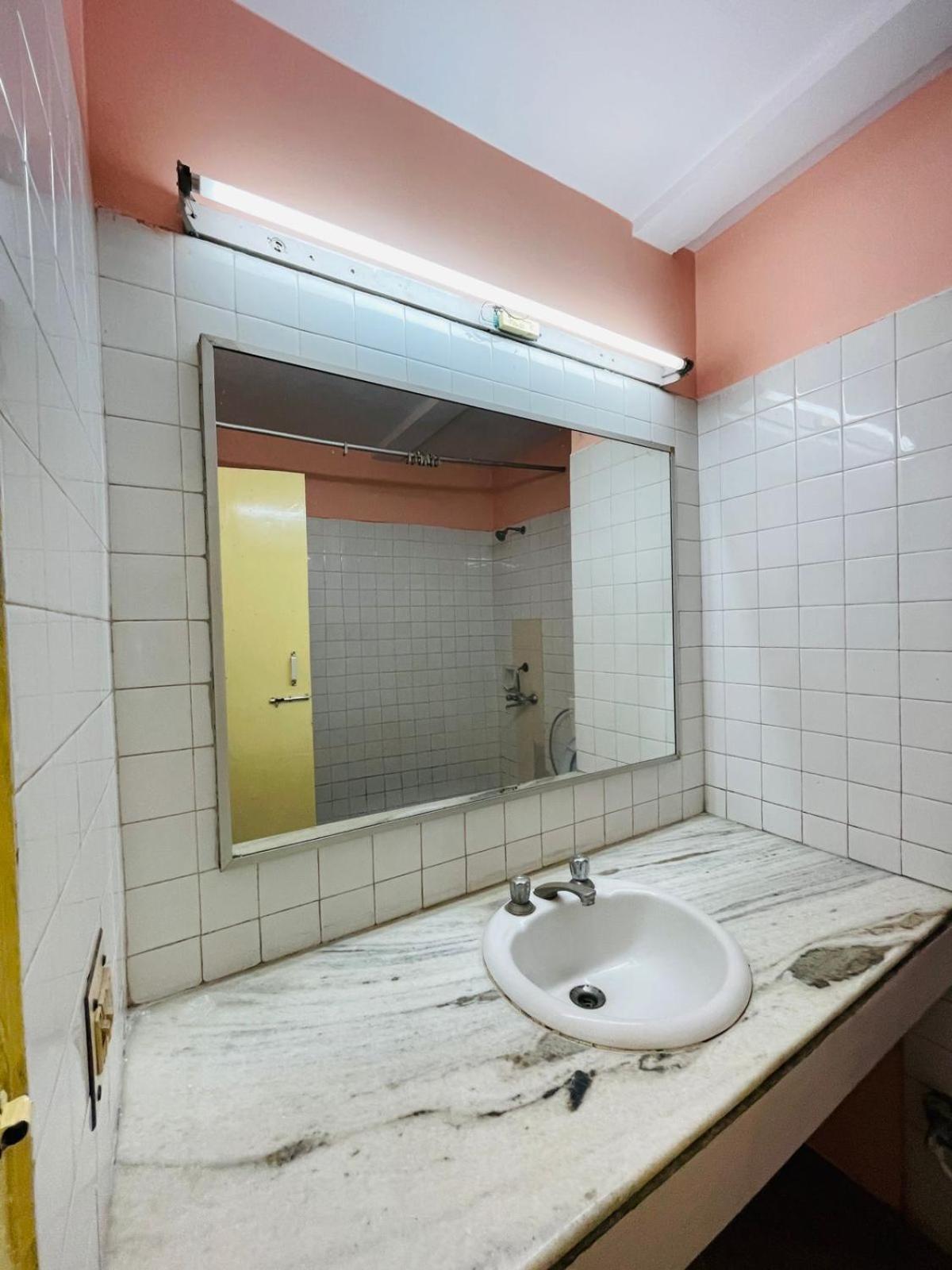 Gautam Hotel Váránasí Exteriér fotografie